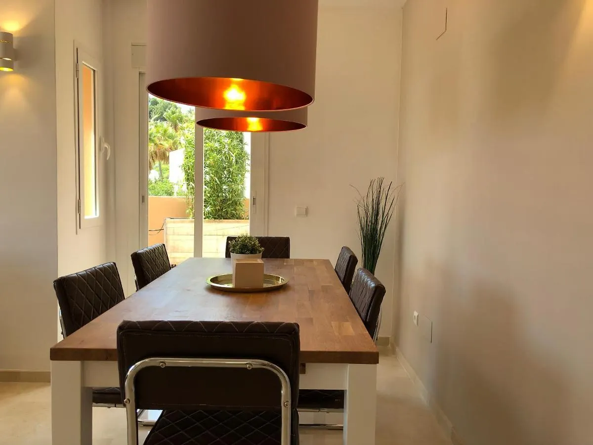 New: Luxurious Penthouse With Jacuzzi & Sea View Apartment Mijas