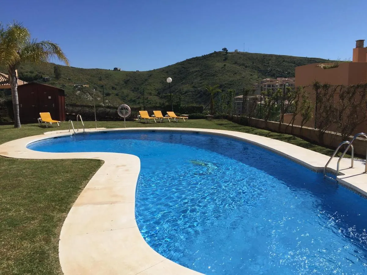 New: Luxurious Penthouse With Jacuzzi & Sea View Apartment Mijas