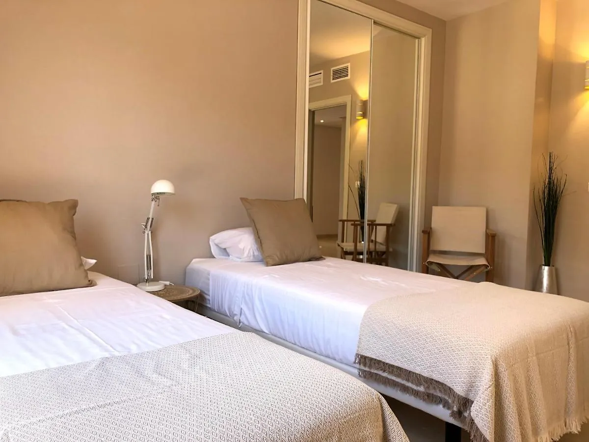 New: Luxurious Penthouse With Jacuzzi & Sea View Apartment Mijas