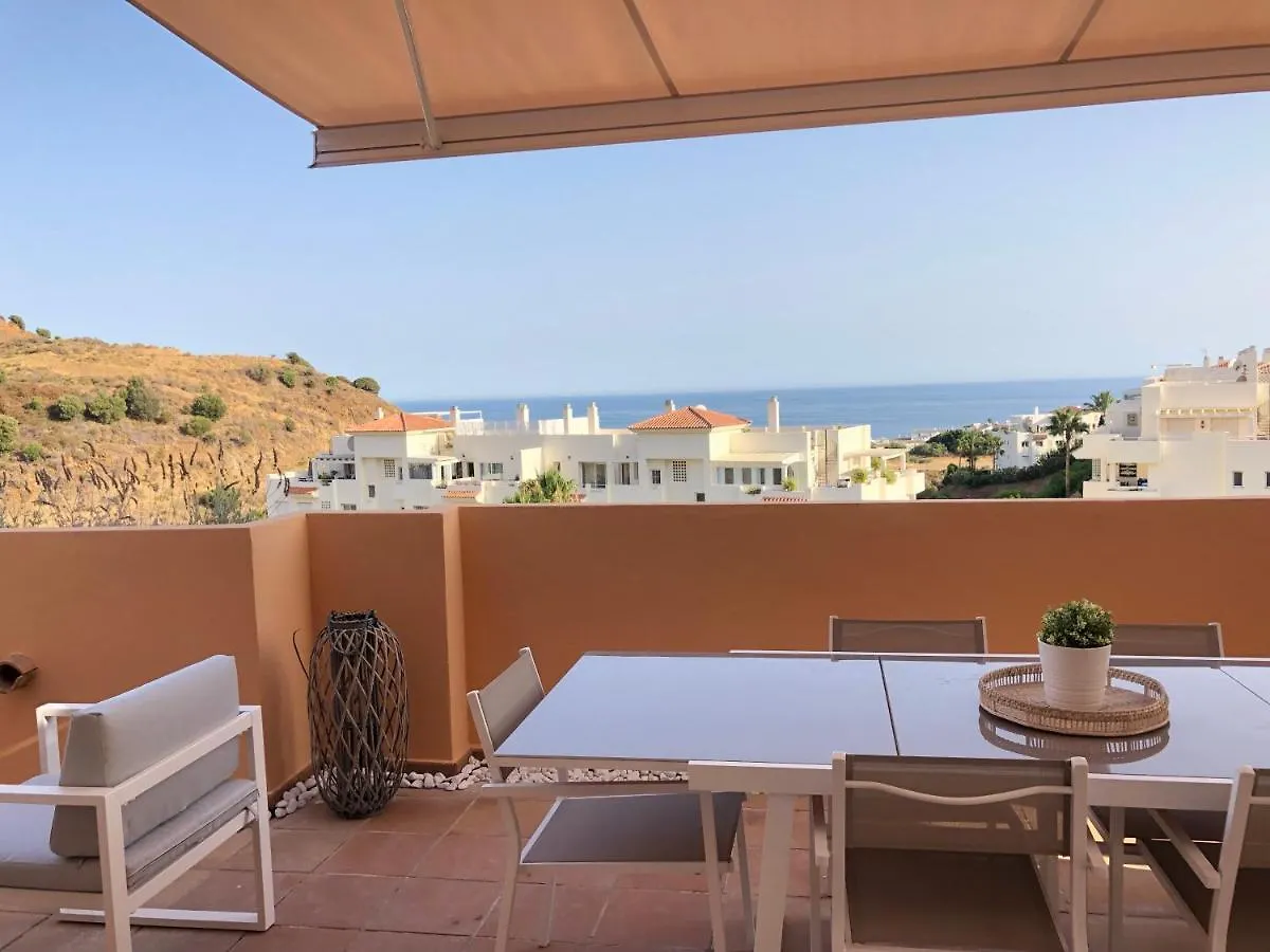 New: Luxurious Penthouse With Jacuzzi & Sea View Apartment Mijas
